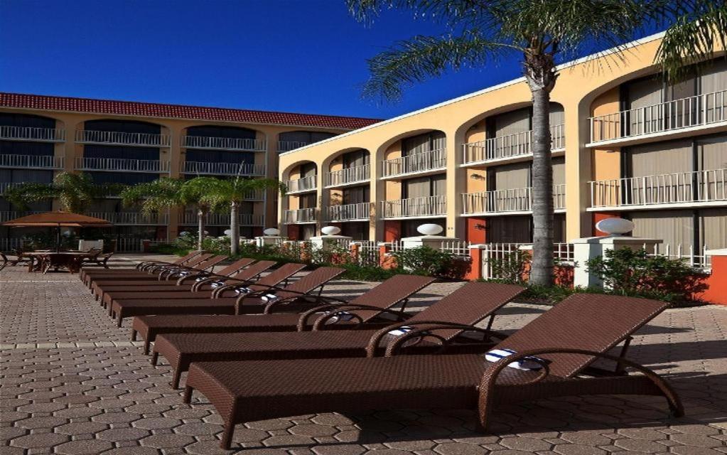 Westgate Towers Hotel Four Corners Exteriér fotografie
